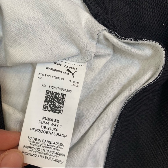 NWOT Puma Women’s Wild Pack Cropped All Over Print Hoodie - Picture 16 of 16